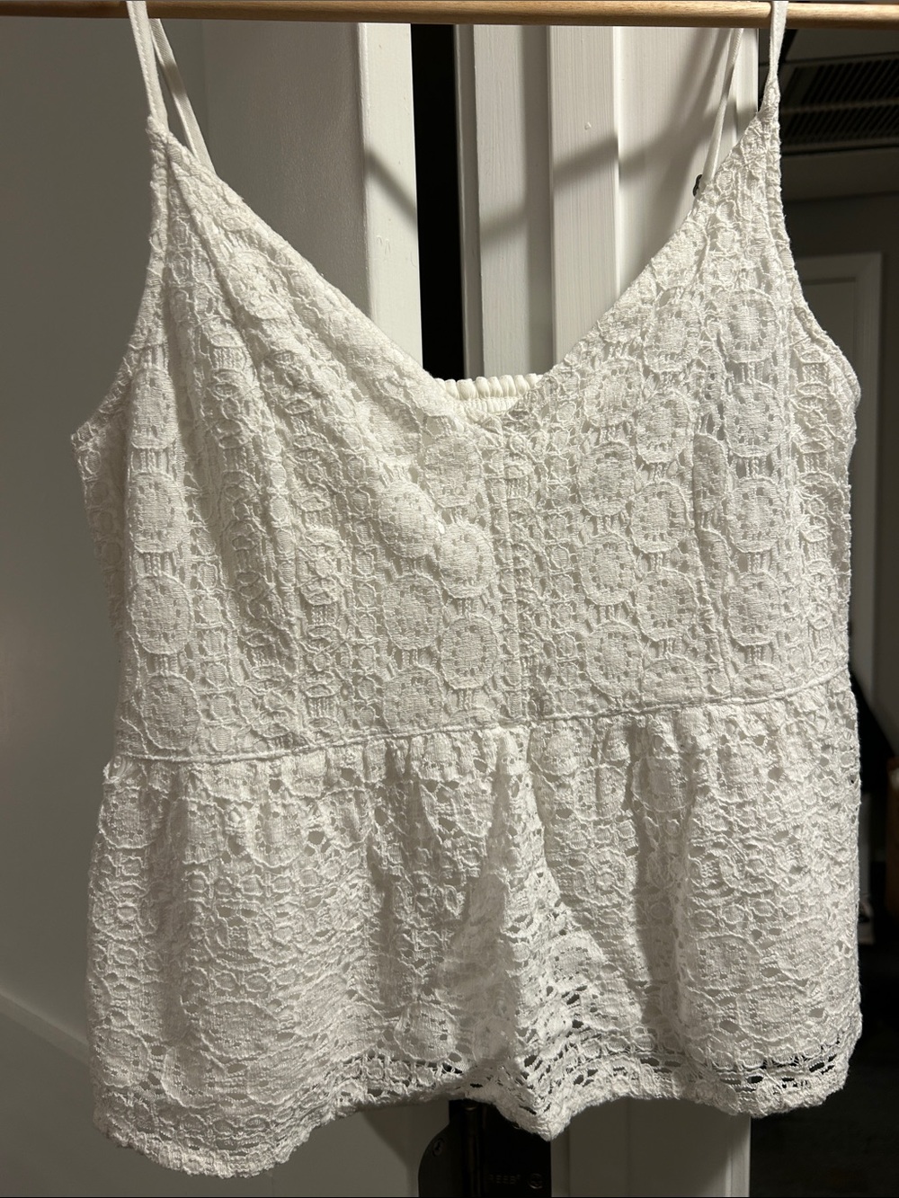 Abercrombie & Fitch White Lace Peplum Camisole